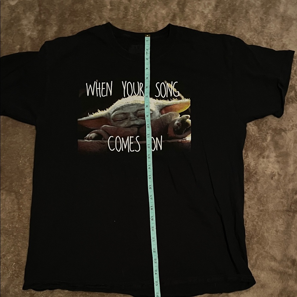 Baby yoda shirt